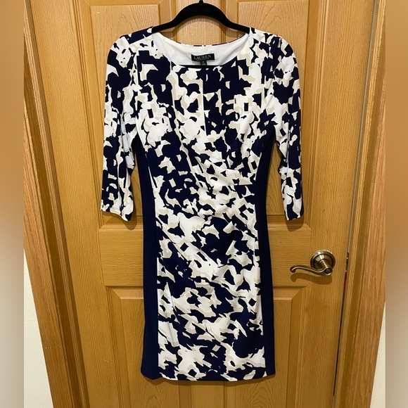 Lauren Ralph Lauren Dresses & Skirts - Lauren Ralph Lauren Beige/Navy Blue Printed Dress Size 6